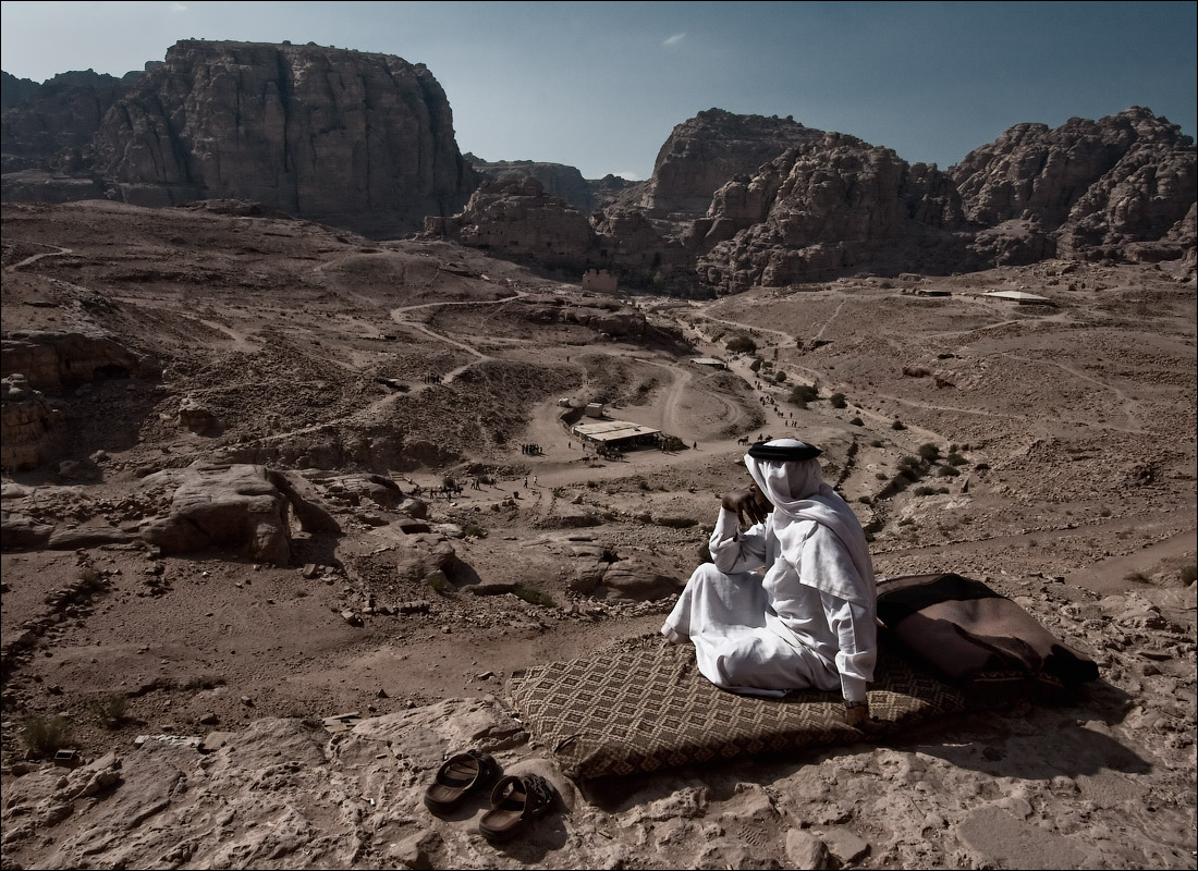 Их быт и их нравы: повседневная жизнь в фотографиях